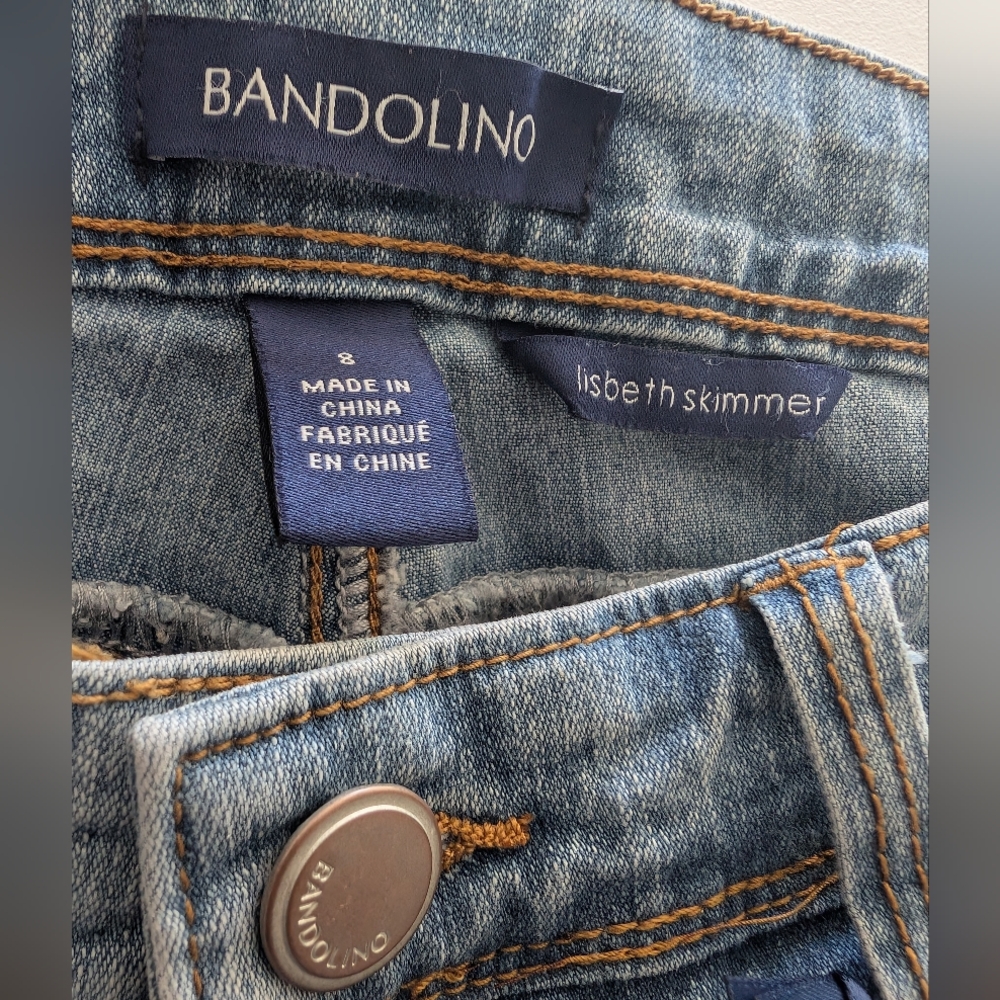 Bandolino Women's Ankle & Cropped Jeans - Blue Size 8 - Picture 6 of 8